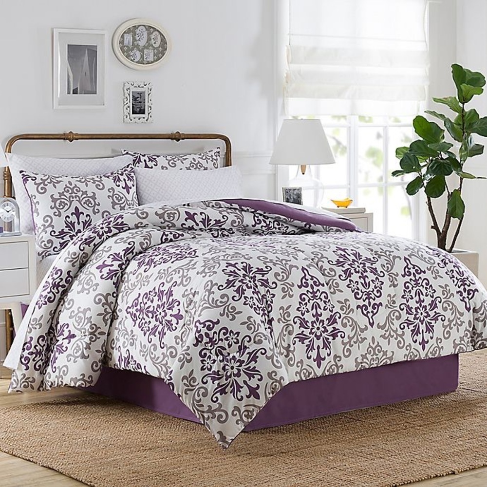 Carina 8 Piece FULL Comforter Set in Purple